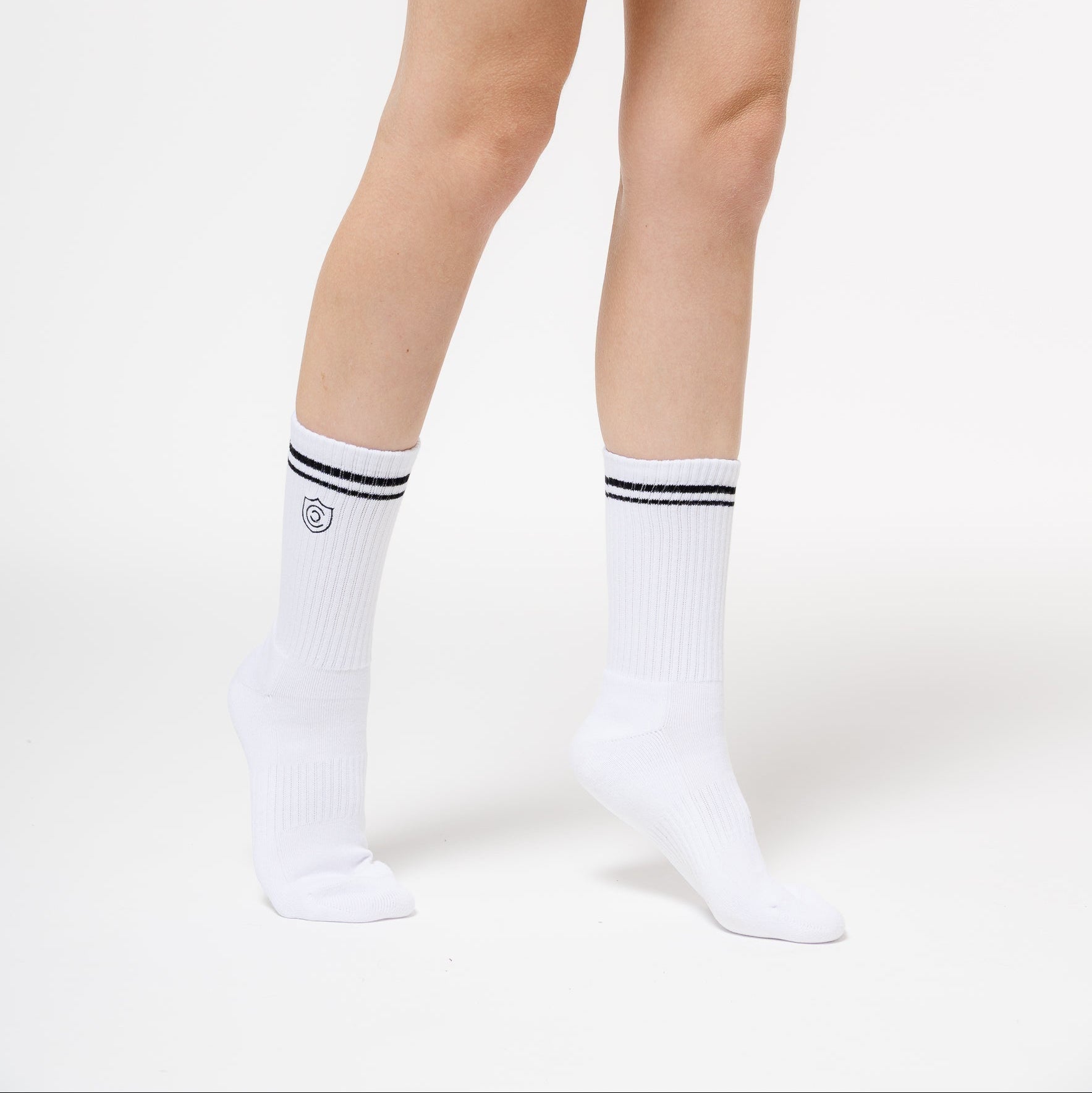 Classic Court Tall Crew Socks White / Black