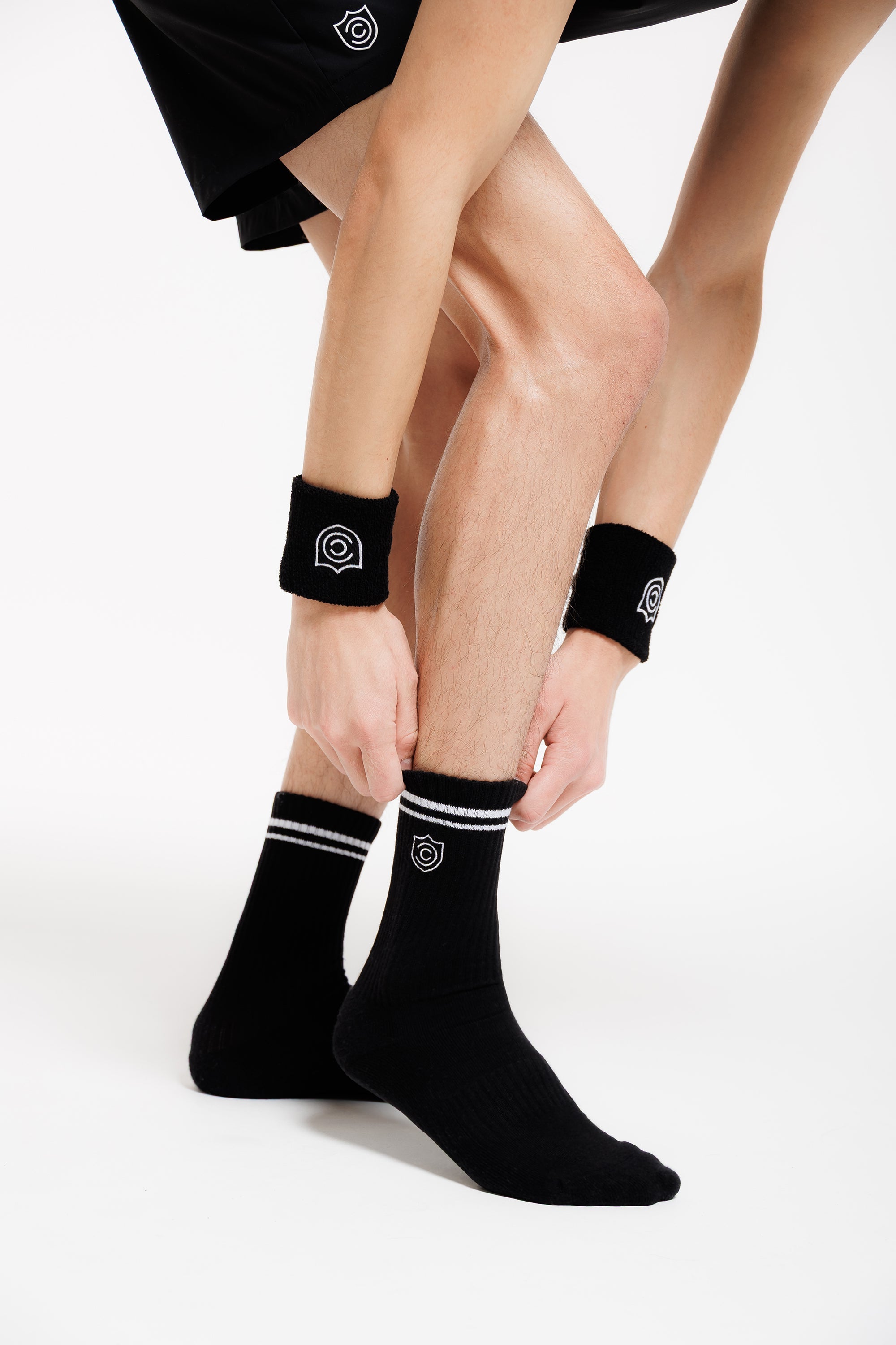 Classic Court Tall Crew Socks Black / White
